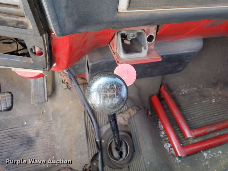 image for item DN6342 1985 GMC C7000  flatbed truck