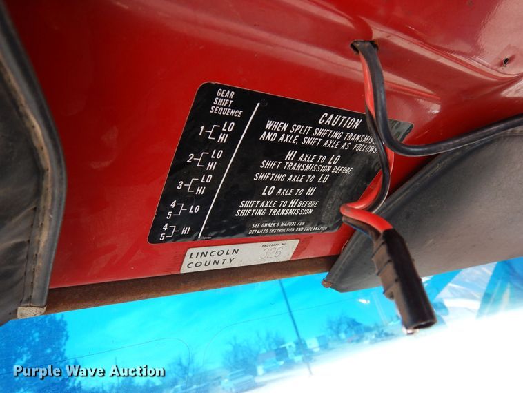 image for item DN6342 1985 GMC C7000  flatbed truck