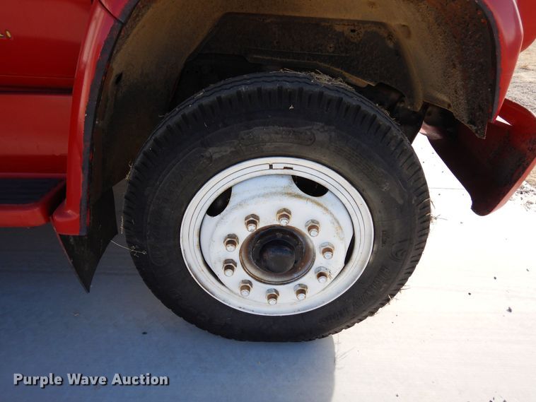 image for item DN6342 1985 GMC C7000  flatbed truck