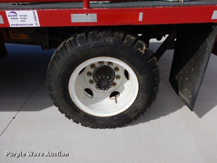 image for item DN6342 1985 GMC C7000  flatbed truck