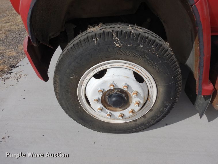 image for item DN6342 1985 GMC C7000  flatbed truck