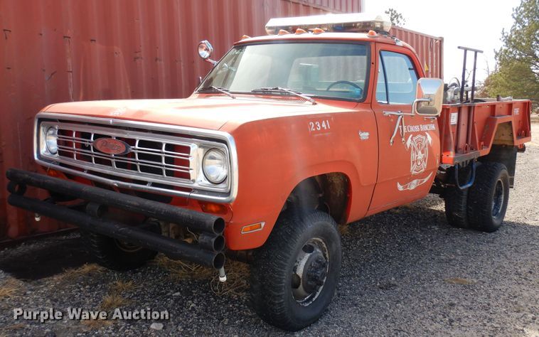 image for item DN6343 1973 Dodge W300  brush fire truck