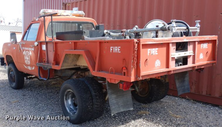 image for item DN6343 1973 Dodge W300  brush fire truck