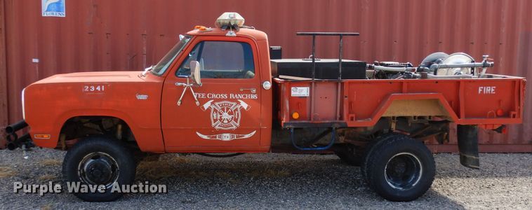 image for item DN6343 1973 Dodge W300  brush fire truck