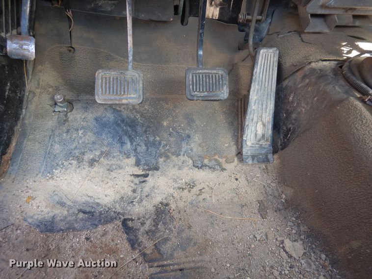 image for item DN6343 1973 Dodge W300  brush fire truck