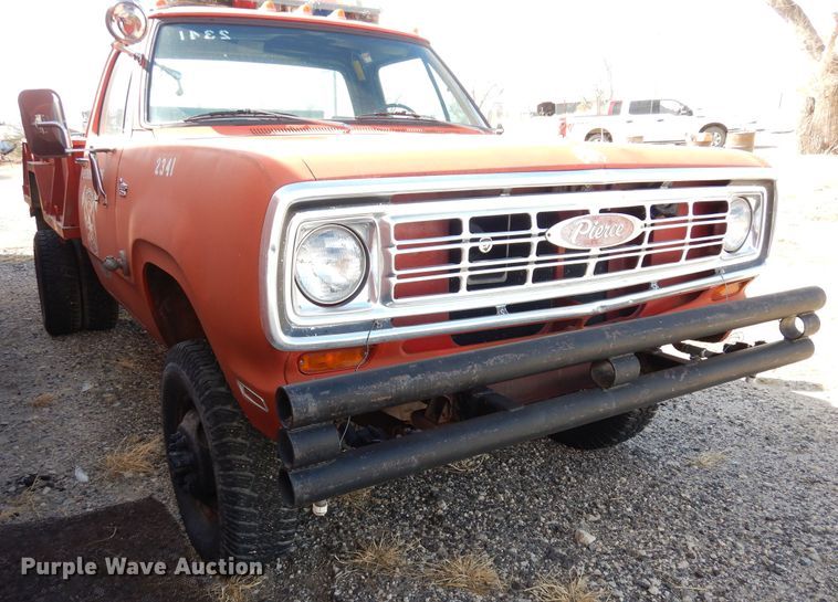 image for item DN6343 1973 Dodge W300  brush fire truck