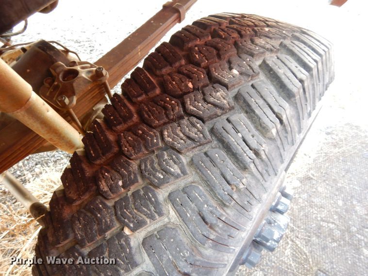 image for item DN6343 1973 Dodge W300  brush fire truck