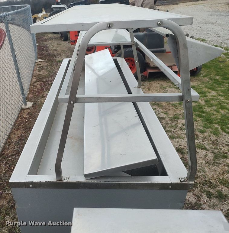 image for item DO3877 Restaurant equipment