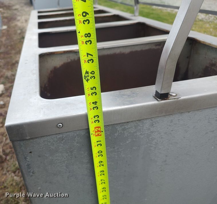 image for item DO3877 Restaurant equipment