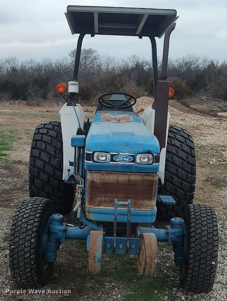 image for item DO3881 Ford 1920  MFWD tractor