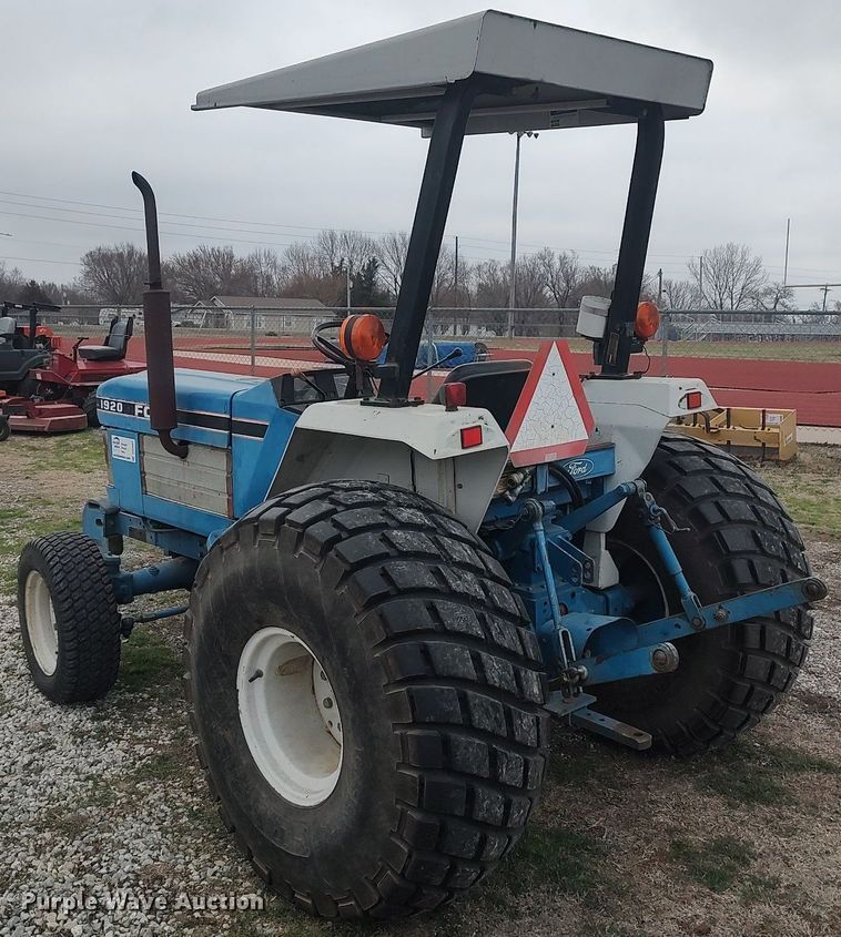 image for item DO3881 Ford 1920  MFWD tractor