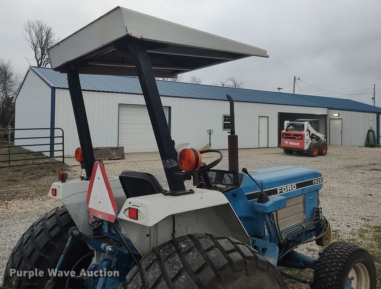 image for item DO3881 Ford 1920  MFWD tractor