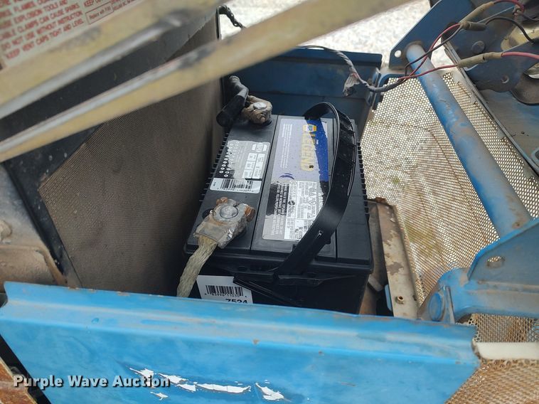 image for item DO3881 Ford 1920  MFWD tractor