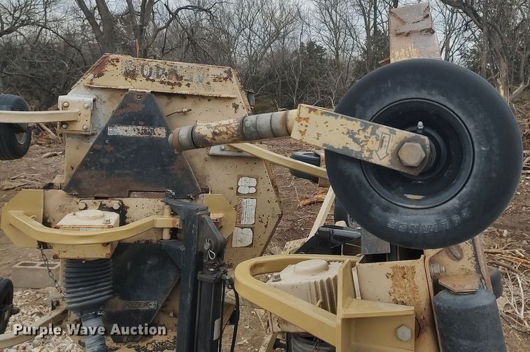 image for item DO3886 Land Pride AEM4011  batwing rotary mower