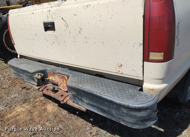 image for item DO3888 1992 Chevrolet C1500  pickup truck