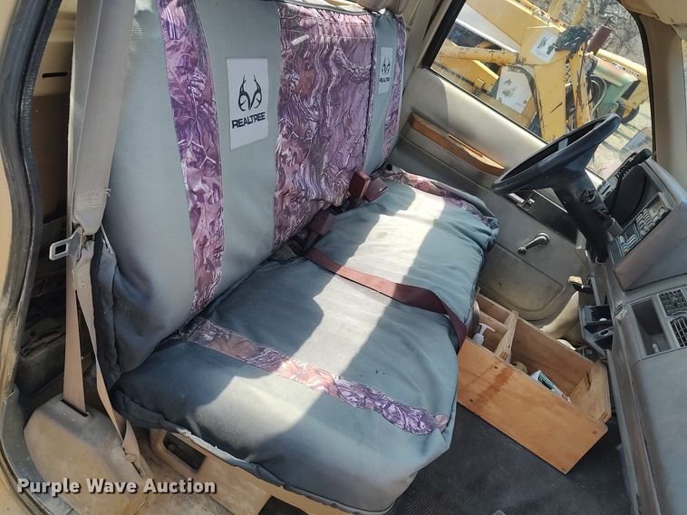 image for item DO3888 1992 Chevrolet C1500  pickup truck