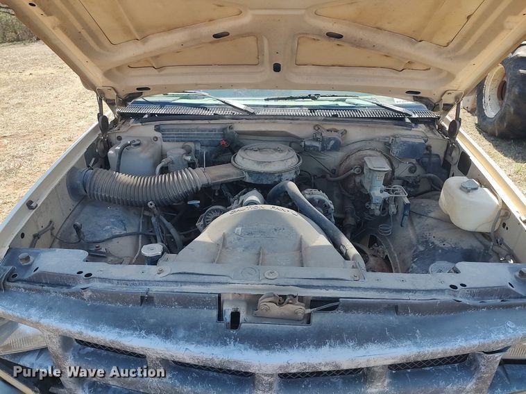 image for item DO3888 1992 Chevrolet C1500  pickup truck