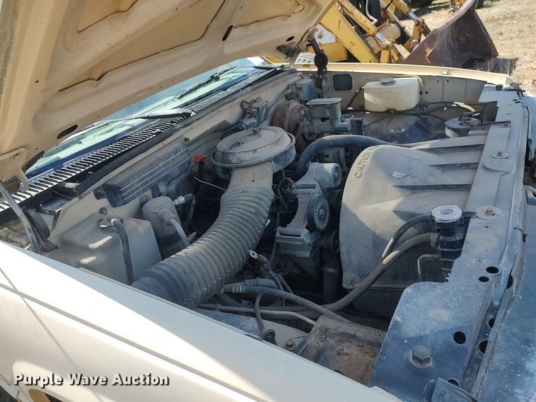 image for item DO3888 1992 Chevrolet C1500  pickup truck