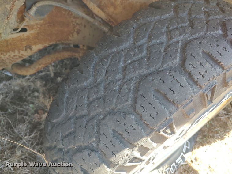 image for item DO3888 1992 Chevrolet C1500  pickup truck