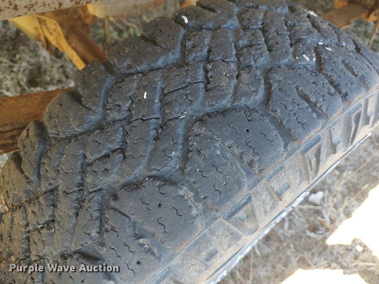 image for item DO3888 1992 Chevrolet C1500  pickup truck