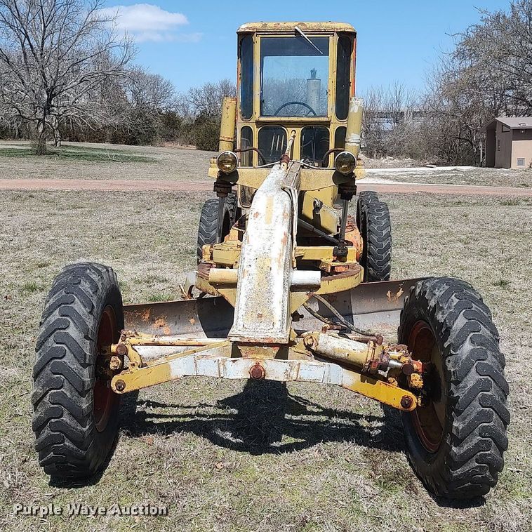 image for item DO3890 Galion  motor grader