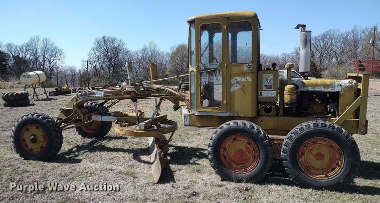 image for item DO3890 Galion  motor grader