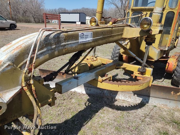 image for item DO3890 Galion  motor grader
