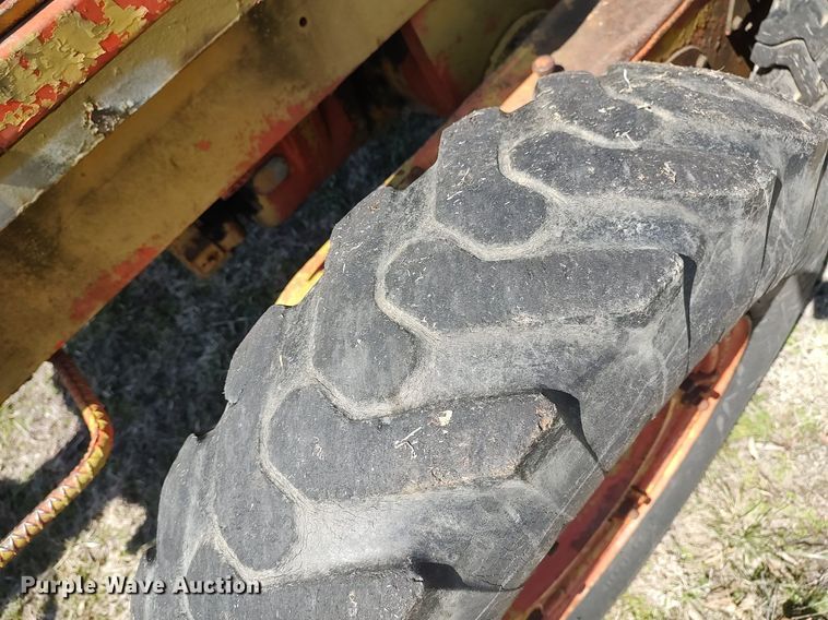 image for item DO3890 Galion  motor grader