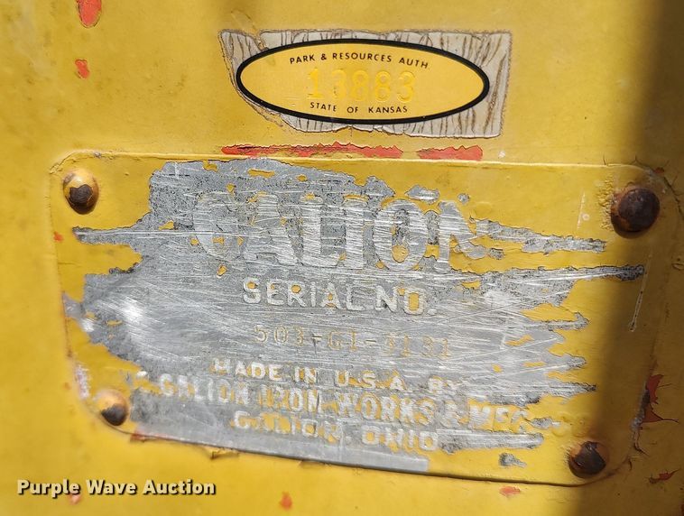 image for item DO3890 Galion  motor grader