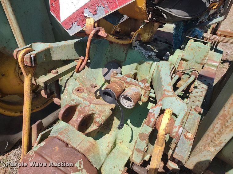 image for item DO3891 John Deere  tractor