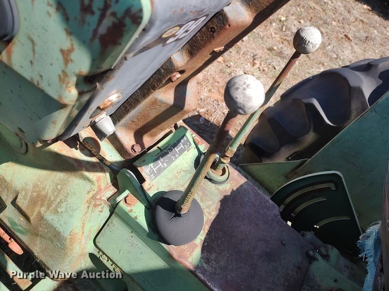 image for item DO3891 John Deere  tractor