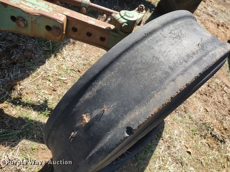 image for item DO3891 John Deere  tractor