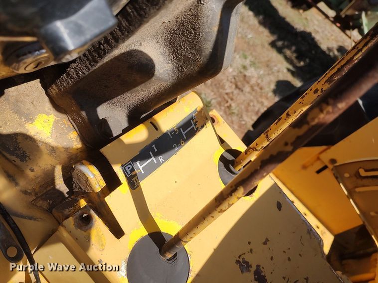 image for item DO3892 John Deere 301A  tractor