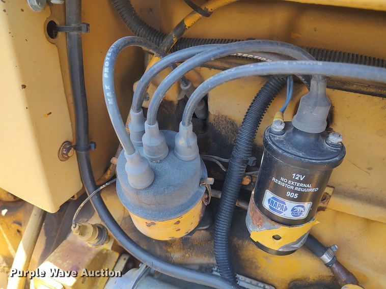 image for item DO3892 John Deere 301A  tractor