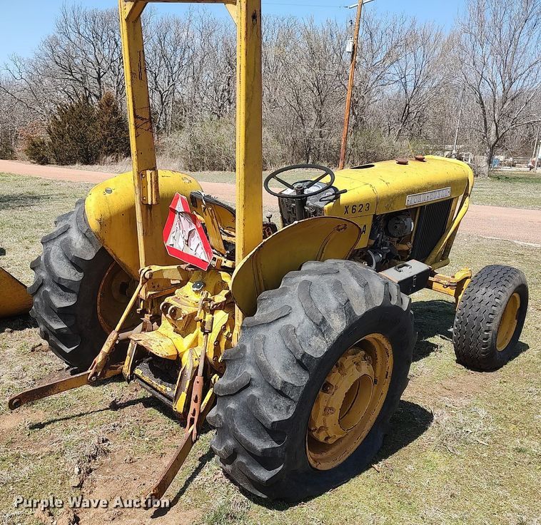 image for item DO3893 John Deere 301A  tractor