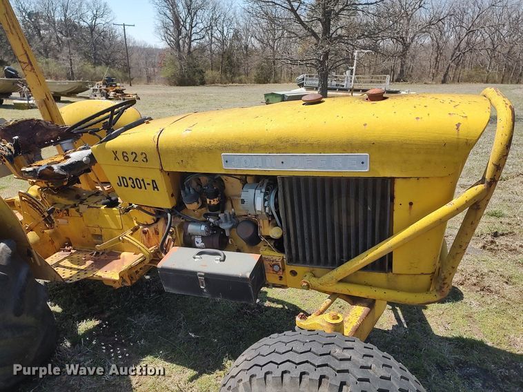 image for item DO3893 John Deere 301A  tractor