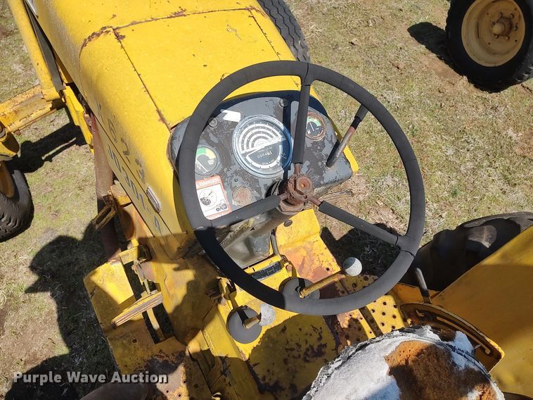 image for item DO3893 John Deere 301A  tractor