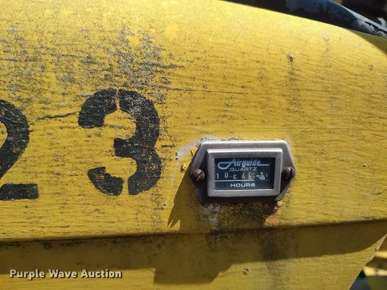 image for item DO3893 John Deere 301A  tractor