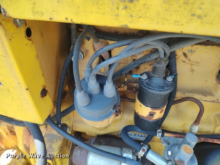 image for item DO3893 John Deere 301A  tractor