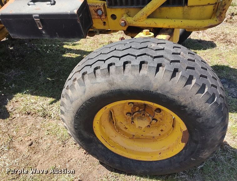 image for item DO3893 John Deere 301A  tractor