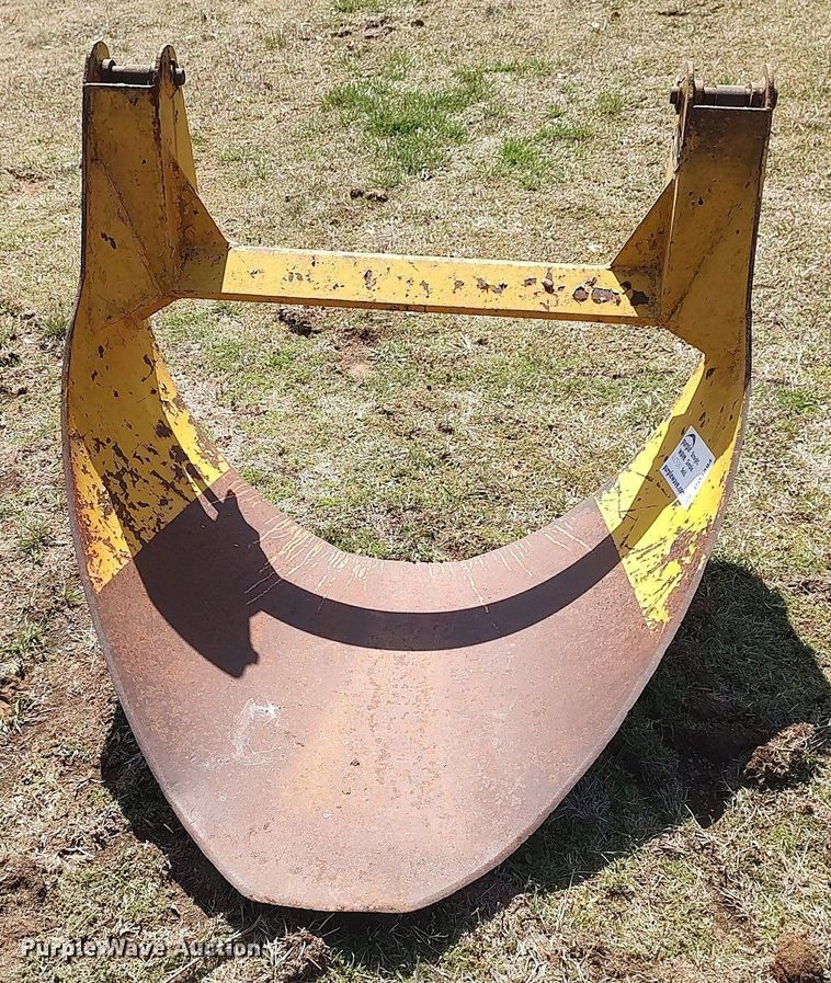 image for item DO3894 Hawk  44"W dirt scoop