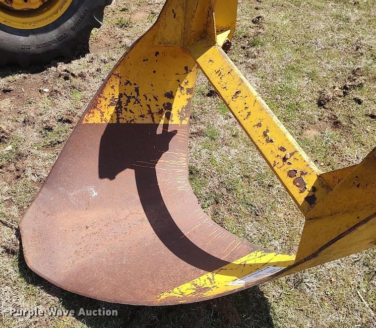 image for item DO3894 Hawk  44"W dirt scoop