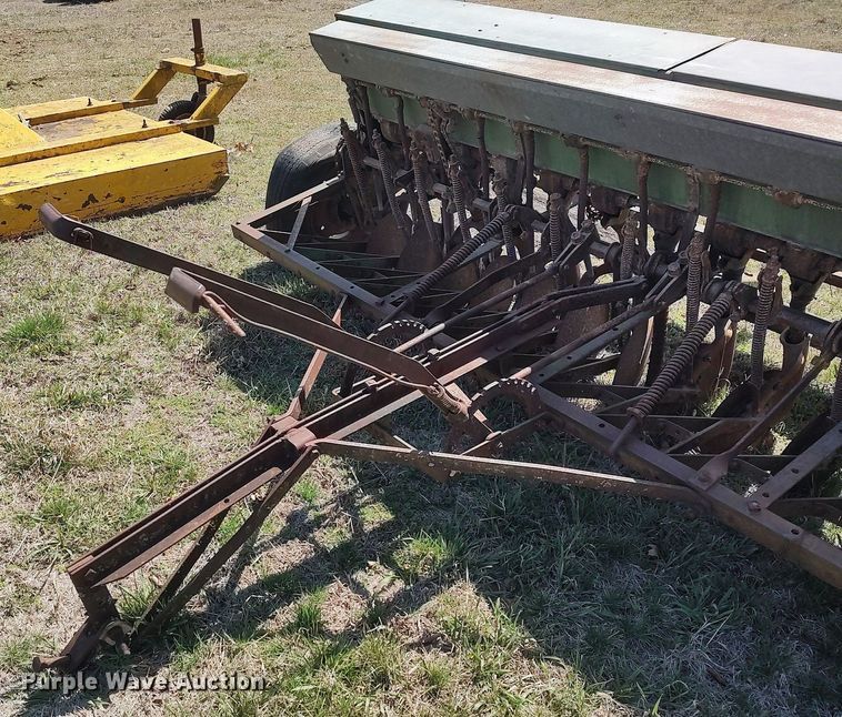 image for item DO3896 John Deere  grain drill