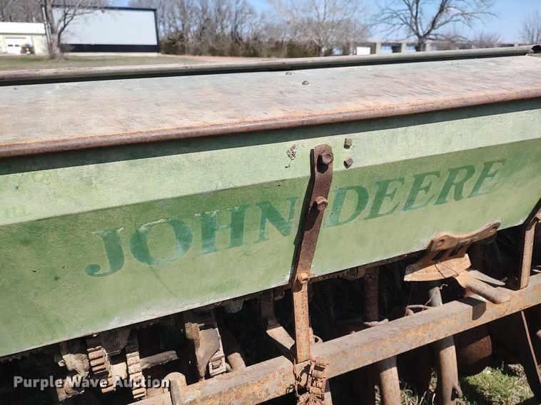 image for item DO3896 John Deere  grain drill