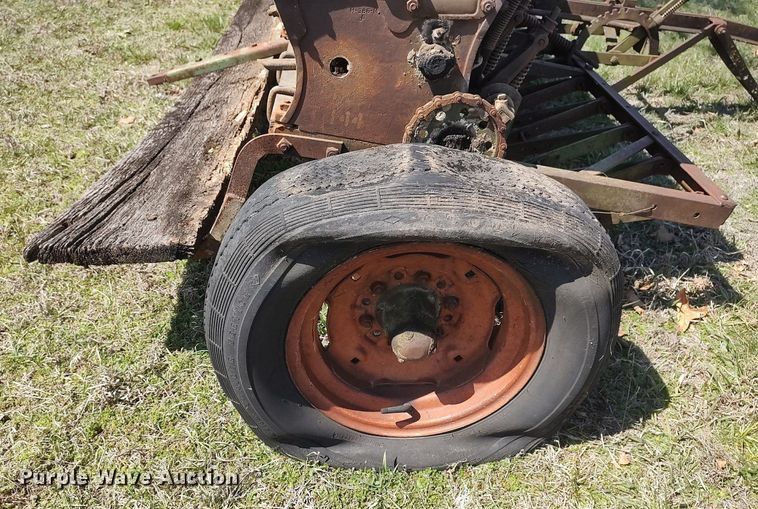 image for item DO3896 John Deere  grain drill