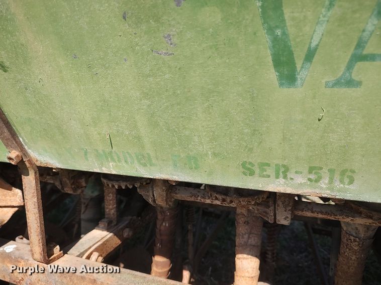 image for item DO3896 John Deere  grain drill