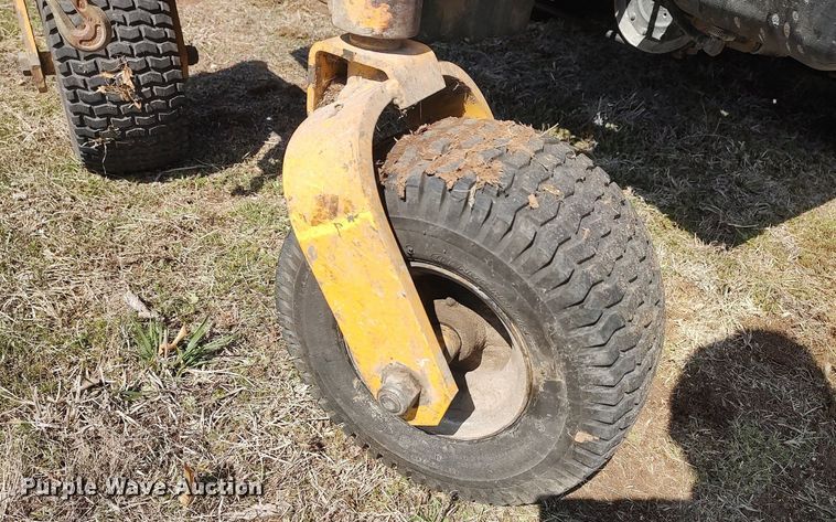 image for item DO3899 Excel Hustler 3200  lawn mower