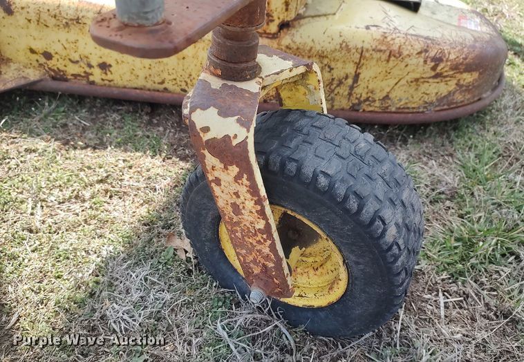 image for item DO3904 John Deere F930  lawn mower