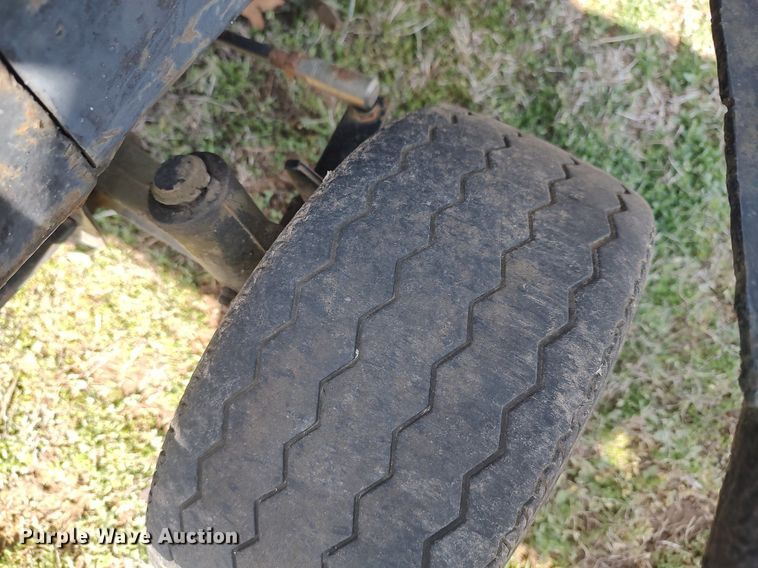 image for item DO3904 John Deere F930  lawn mower