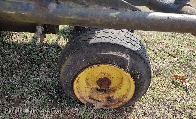 image for item DO3904 John Deere F930  lawn mower